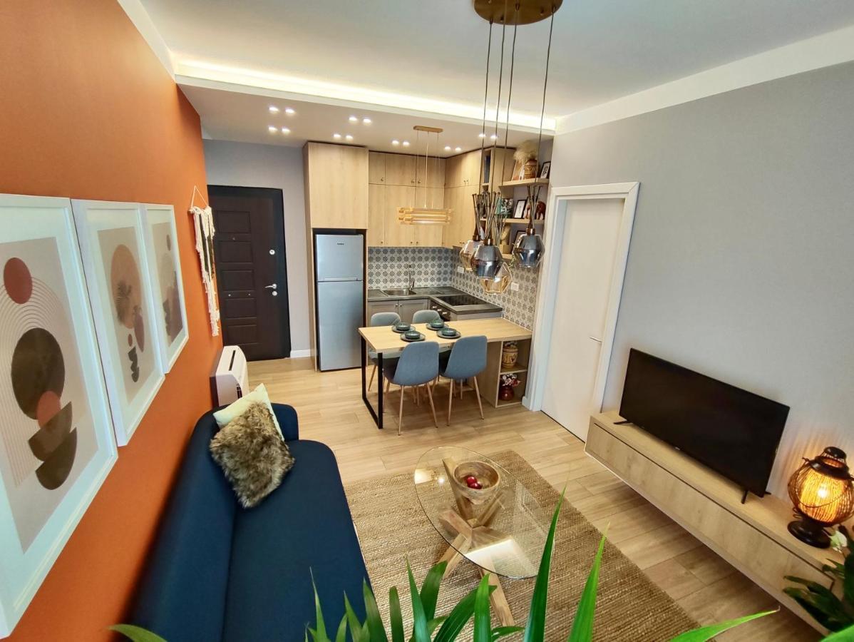 Modern Style 2Br-Apt - 10Min To Skanderbeg Square Apartment Tiranë Luaran gambar