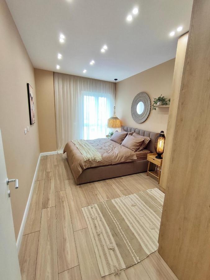 Modern Style 2Br-Apt - 10Min To Skanderbeg Square Apartment Tiranë Luaran gambar