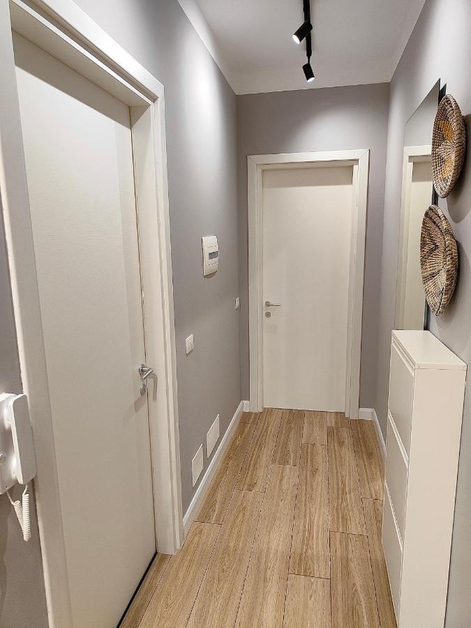 Modern Style 2Br-Apt - 10Min To Skanderbeg Square Apartment Tiranë Luaran gambar